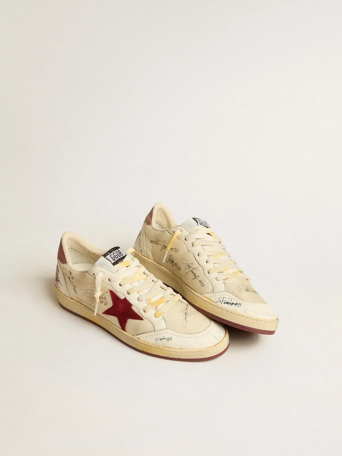 Ball Star LTD en nylon avec étoile en daim rouge grenade et contrefort en cuir | Golden Goose