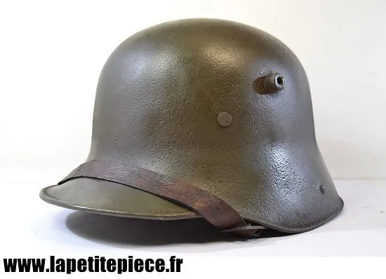 Casque allemand modèle 1916 reconditionné taille 66