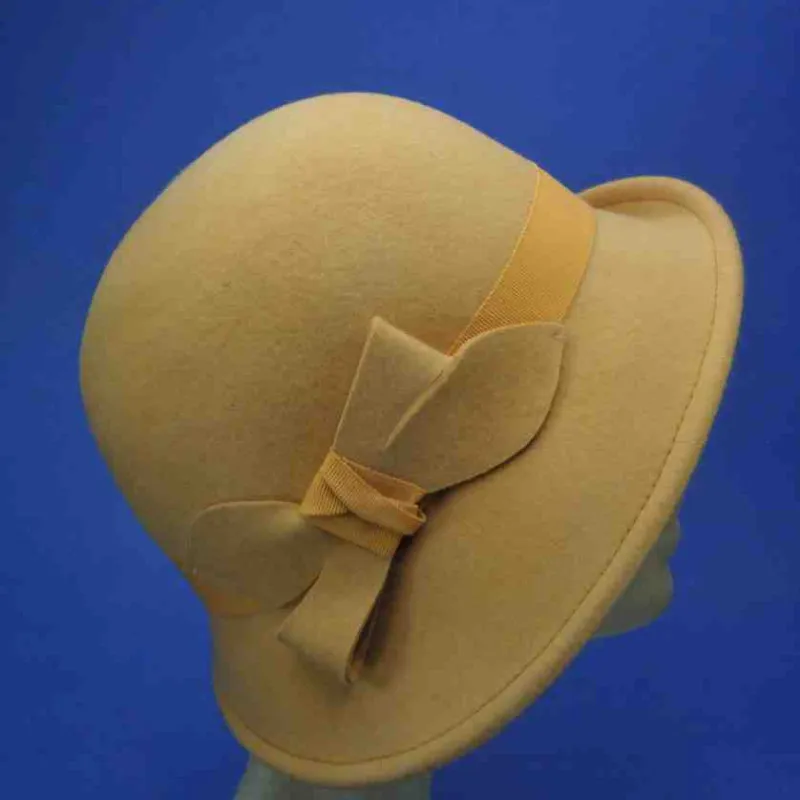 Chapeau cloche moutarde en feutre de laine | Chapeau rétro femme