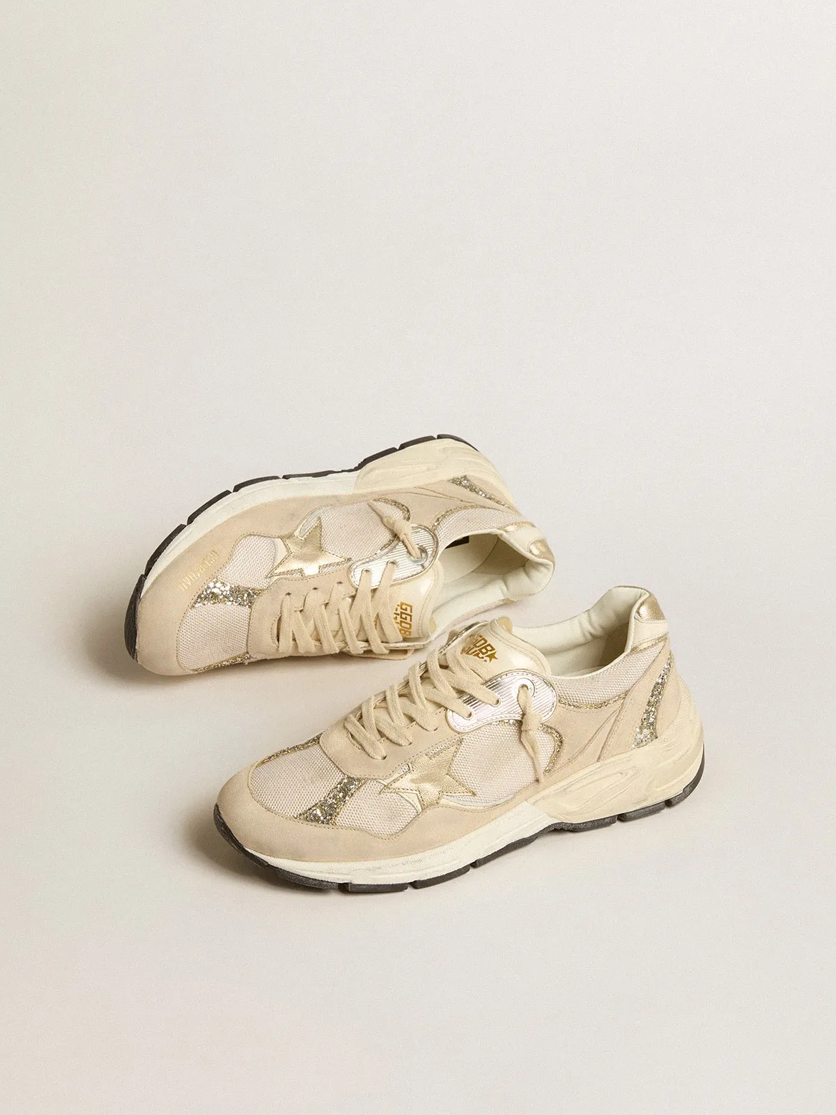 Dad-Star en résille et daim nacrés avec étoile et contrefort en cuir platine  | Golden Goose