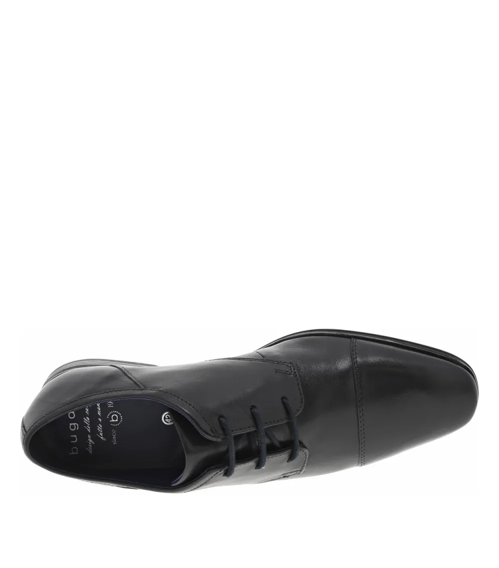 Derbies Bugatti en cuir noires et à lacets