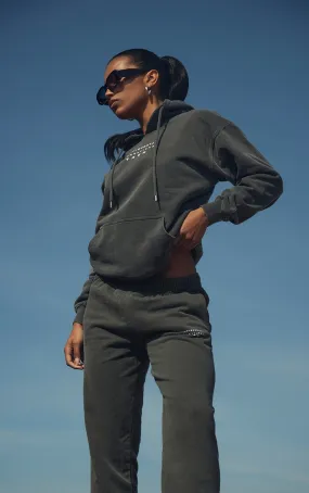 PRETTYLITTLETHING Jogging gris anthracite délavé oversize à slogan Trek