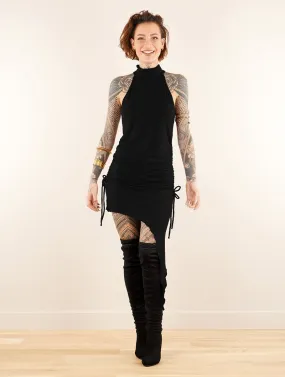 Robe asymétrique à col licou Yuna, Noir