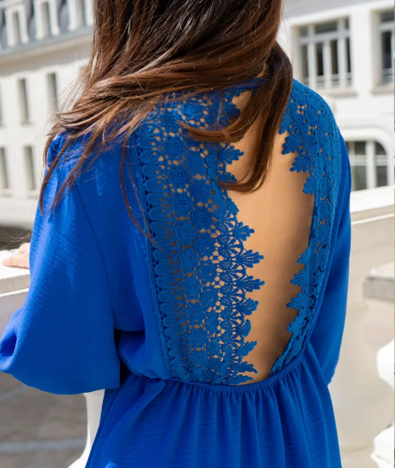 Robe courte dos ouvert en dentelle Donna