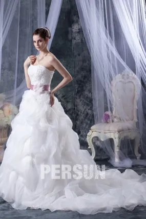 Robe de mariée princesse décolleté en cœur sans bretelle en organza