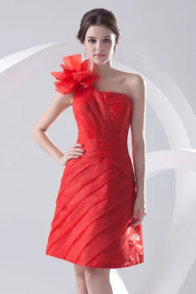 Robe demoiselle d'honneur rouge en organza asymétrique