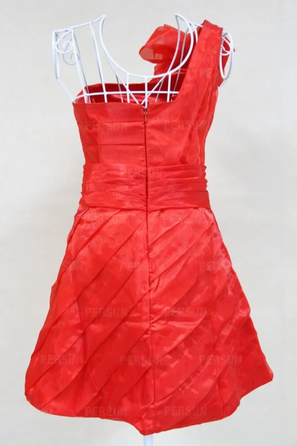 Robe demoiselle d'honneur rouge en organza asymétrique