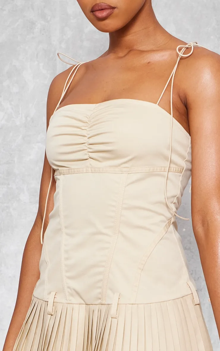 Robe droite camel tissée à corset et jupe plissée