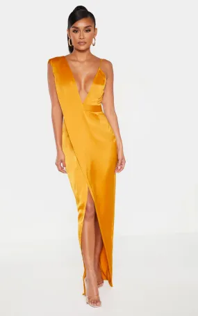 Robe longue moutarde asymétrique à détails drapés