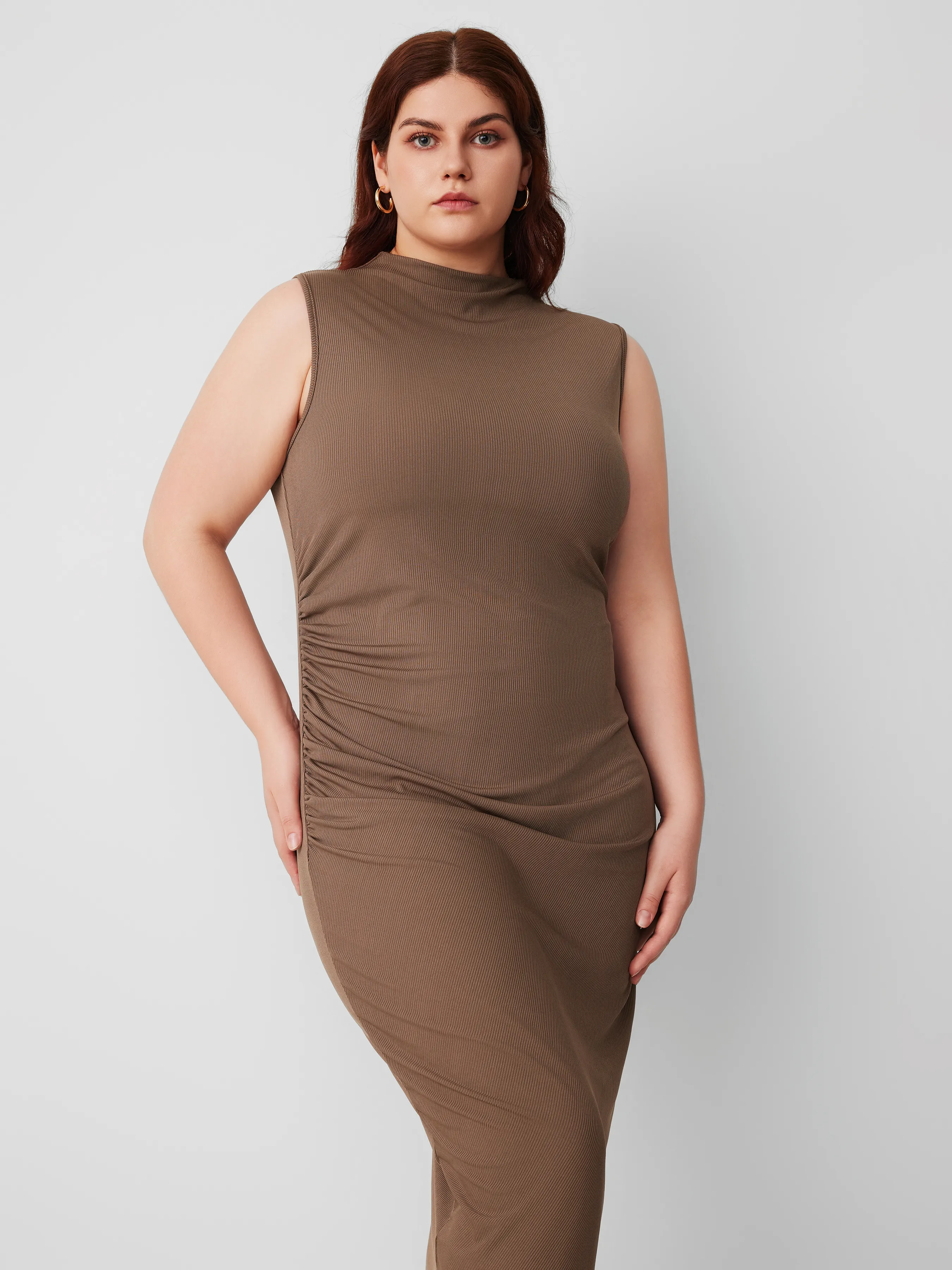  Robe Midi Plissée à Col Haut Curve & Plus