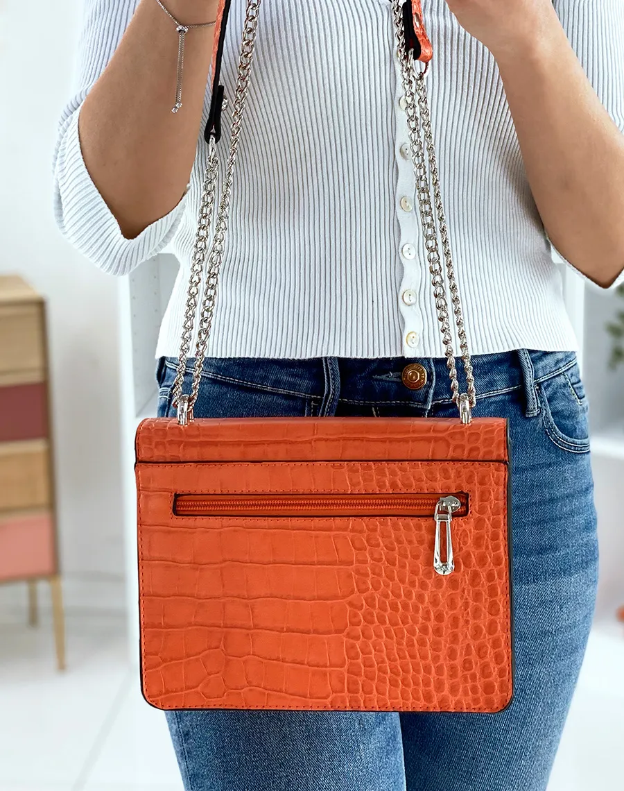 Sac orange effet croco à bandoulière en chaine argentée