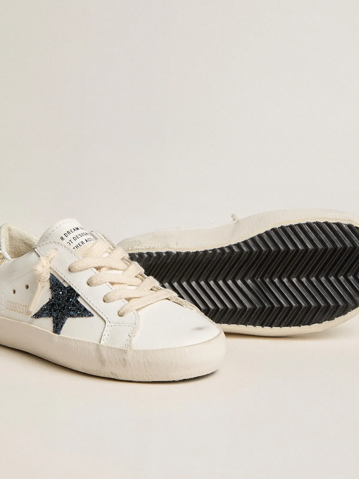 Super-Star Junior en cuir avec étoile et contrefort à paillettes | Golden Goose